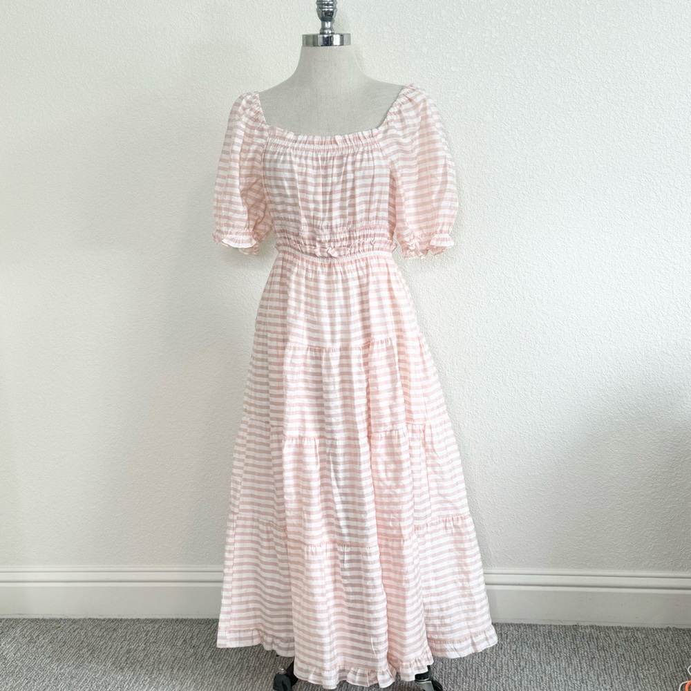 Moon River Puff Sleeve Tiered Peach Stripe Maxi Dress Women's Sz Small W/ Lining